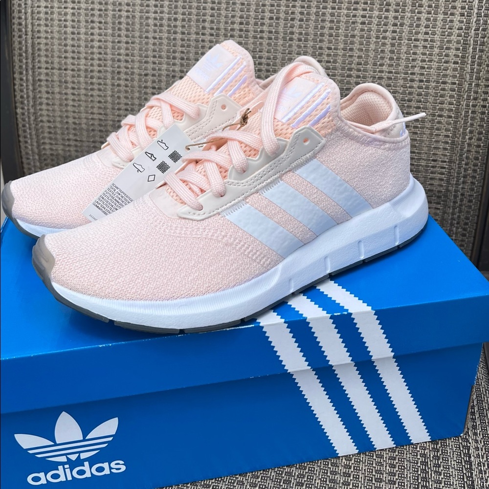 NWT Adidas light pink swift run x shoes